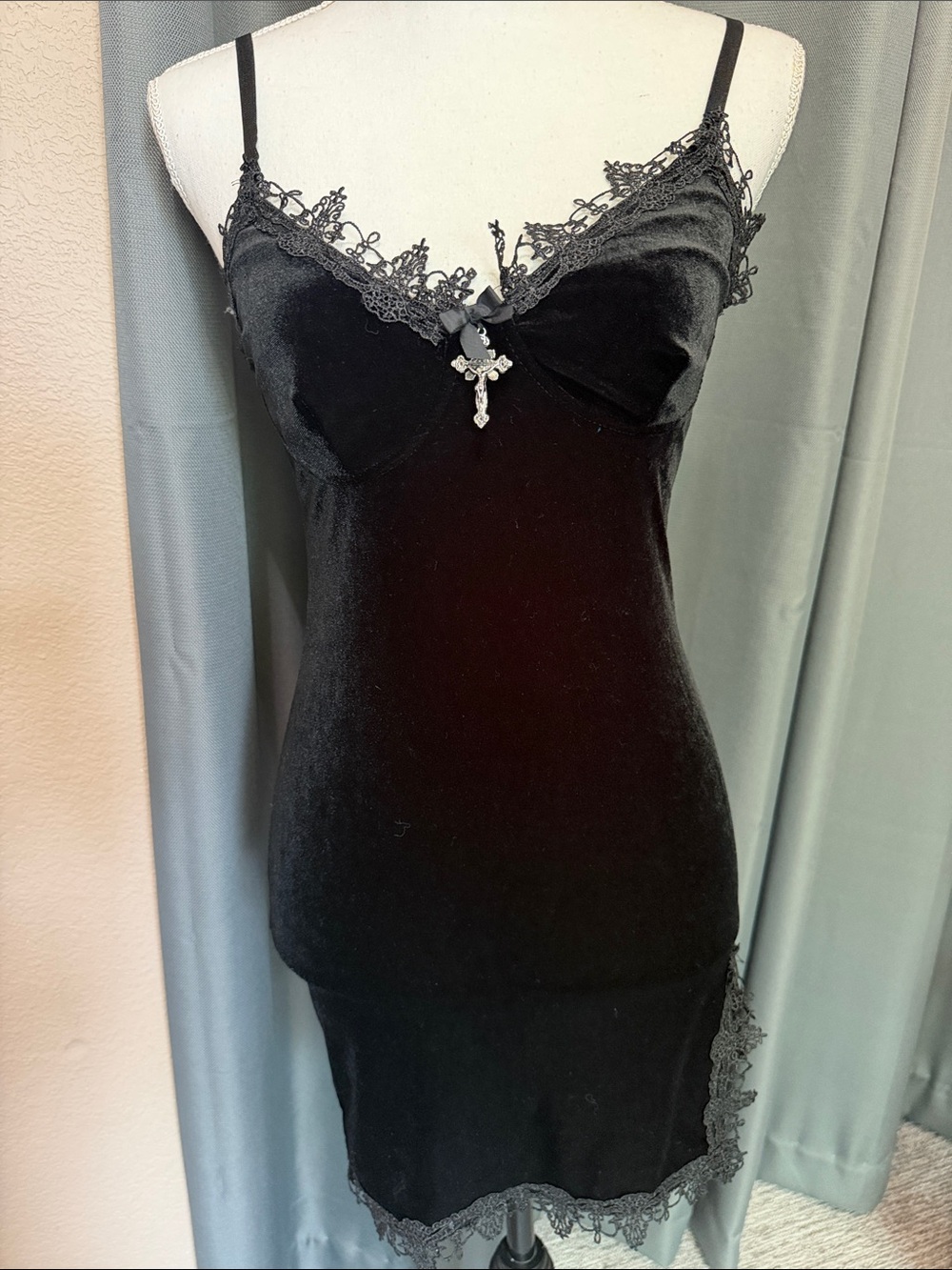 Delicate Black Velvet Lace-Trim Chemise with Silver Cross Charm - Medium